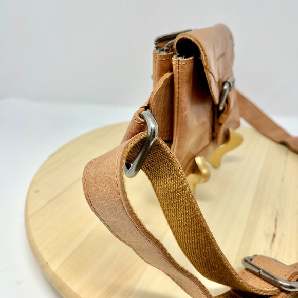 Spikes & Sparrow Leather Hip Bag Brandy Cognac - Picture 5 of 11